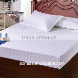 100% Cotton 300 Thread Count Hotel Jacquard Fitted Sheets Flat Sheets thumbnail-1