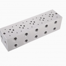 Hydraulic Valve Block thumbnail-1