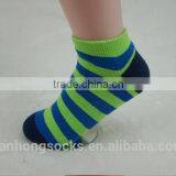 Zhuji Competiitive Price Wholesale Colorful Striped Men Terry Socks thumbnail-5