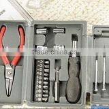 2015 Multi Functional 24pcs Hand Tools Set in Tin Box thumbnail-1