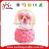 Wedding Favors Snow Globe thumbnail-5