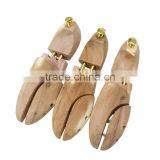 Environmental Type Wooden Material American Red Cedar Wood Shoe Tree for Wholesale thumbnail-1