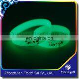 Fashional Design Silicone Wristbands Glow in Dark,Reflective Silicone Wristbands thumbnail-1