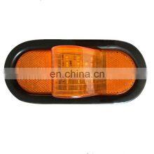 Автомобиль включил боковые фары