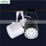 Hot Sale 18W Led Track Light Cloth Store LED Track Light