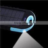 Climber Hooking Solar Charge Power Bank thumbnail-3