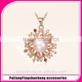 Natural Pearl Inlaid Rose Gold Pendant Necklace thumbnail-1