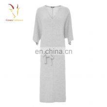 Светло-серый длинный женский свитер-платье из хлопка и cashmere thumbnail-3