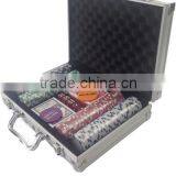 200 Pcs Clay Cosmetics Casino Poker Chip Set With Aluminun Metal Case Roulette Chips Set thumbnail-1