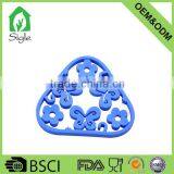 High Quality Triangle Silicone Dish Drying Mat Pot Holder Cup Holder Trivet thumbnail-1