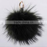 Manufacturing Wholesale Natural Raccoon Fur Customized Colour Pom Poms thumbnail-1
