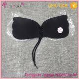 Hotsale Wing Shape Backless Invisible Strapless Front Closure Self-adhesive Push up Silicone Bra thumbnail-4