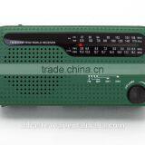 Dynamo Portable Radio With LED Torch Novelty Portable Radio thumbnail-2