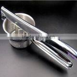 Cy281 Practical Manual Press Mashed 430 Stainless Steel Potato Masher Ricer Puree Vegetable Fruit Juicer thumbnail-1