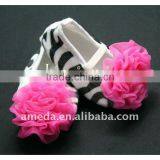 Baby Girl Zebra Crib Shoes With Hot Pink Rosettes 1605 thumbnail-1