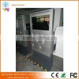 32" LED Advertising Public Mobile Phone Charger 16 Lockers thumbnail-1