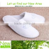embroidery logo cheap wholesale hotel disposable slipper