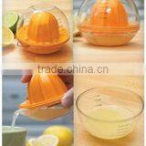 Plastic Lemon Juicer Citrus Juicer Kitchen Utensil thumbnail-1