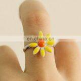 High Quality Hot Sale Daisy Rings Bridal Ceramics Engagement Ring for Women Jewelry Gift thumbnail-2