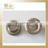 Jagged Back Eyelet in Silver Trmming