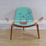 Hans Wegner Design Furniture Shell Chair CH07 Lounge Chair in Livingroom thumbnail-1