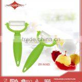 Green Handle Fruits and Vegetables Ceramic Peeler thumbnail-1