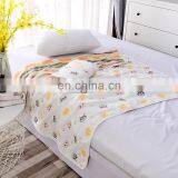 2020 Summer Factory Price 100 Cotton Muslin Gauze High Quality Animal Cartoon Reactive Printed Colorful New Born Baby Blanket thumbnail-4