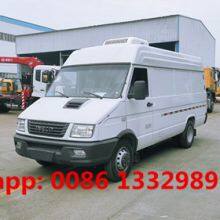 Good Price IVECO Brand 4*2 Refrigerated Minivan Car for Sale, thumbnail-2