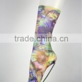 China Custom Sock Manufacturer Woman Sock Knee High Sock