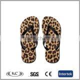 bulk wholesale fashion hot sale trendy indoor leopard yellow slippers