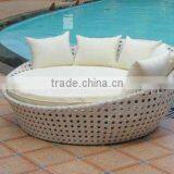 Round Sunbed / PE Rattan Sun Lounger