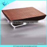 2015 Luxury Acrylic and Plexiglass Pet Beds thumbnail-1