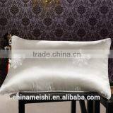 Popular Top Quality Chinese Silk Pillow thumbnail-3