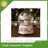 Promotional Resin Snow Globes Wholesale, China Manufacture thumbnail-4