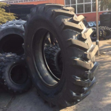 18.4-30 Herringbone Pattern Agricultural Tyre thumbnail-3