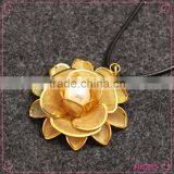 2016 Trending Hot Products Sweater Flower Necklace Pearl Necklace For Women thumbnail-1