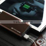 SCUD 8000mAh Portable Emergency Phone Charger thumbnail-3