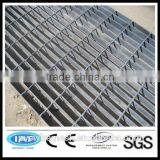 Hot Dipped Galvanized Steel Grating/Heavy Duty Metal Grating/Various Specification Steel Grating thumbnail-1