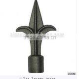 Hot Sale Popular Cast Steel Craft Ornamental Iron Spear for Fences thumbnail-1