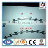 Hot Dipped Galvanized Raozr Barbed Wire thumbnail-1