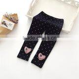 S32833W 2017 Girls Cotton Leggings Baby Girl Bow Leggings Pants Kids Heart Appliqued Pants thumbnail-3