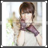 Customized Logos Glove Stocklot Made in China thumbnail-1
