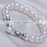 Colorful Vintage Pearl Bracelet as Decorative Jewel For The Beauty