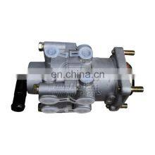 Heavy Duty Truck Parts Foot Brake Valve OEM MB4690 1628491 20410545 for VL Truck Service Brake thumbnail-2