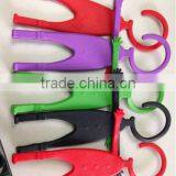 Phone Partner = Flexible Cell Phone Holder Human Hanger Design thumbnail-1