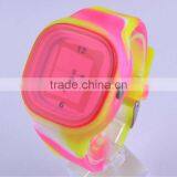 Fashion Silicone Watch With Custom Logo for Promotion thumbnail-1