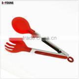 35006 Nylon Kitchen Tongs BBQ Cooking Food Salad Tongs thumbnail-1