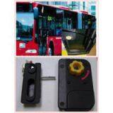 DOOR LOCK - Low floor city bus passenger door lock