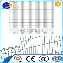 Low Price PVC Coated Triangle Bending Fence thumbnail-3