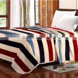 polyester flannel queen size bed throw soft thick printed with strip mink blanket